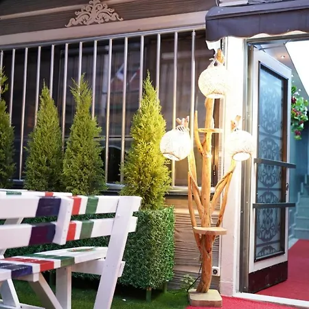 Apart Otel Middle Village