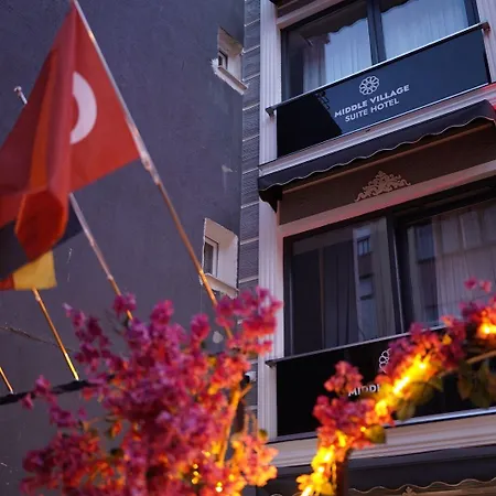 Middle Village Apart Otel