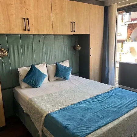 Middle Village 3* Стамбул