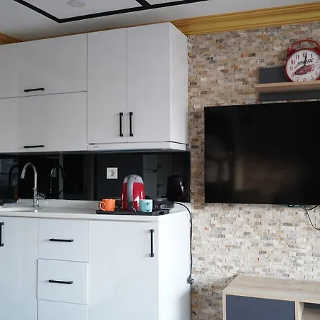 Middle Village Hotel apartamentowy Stambuł